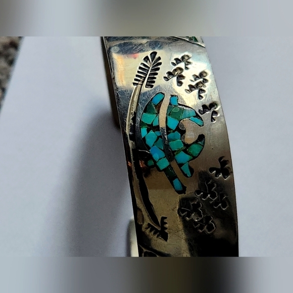 Navajo Turquoise Chip Inlay Cuff Bracelet Signed CH - Picture 3 of 11